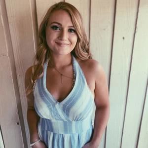 Meet your Posher, Melanie